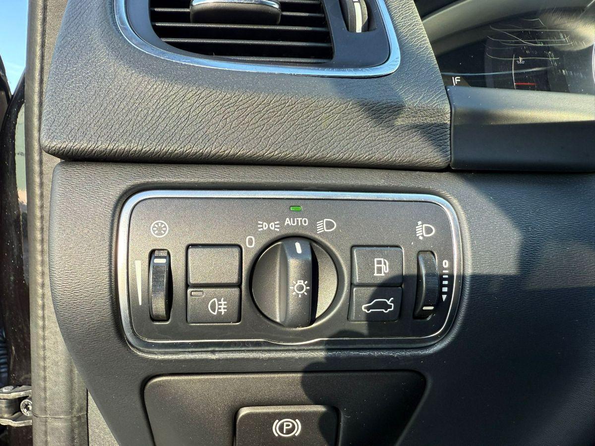 VOLVO - V60 - D2 Geartronic Volvo Ocean Race