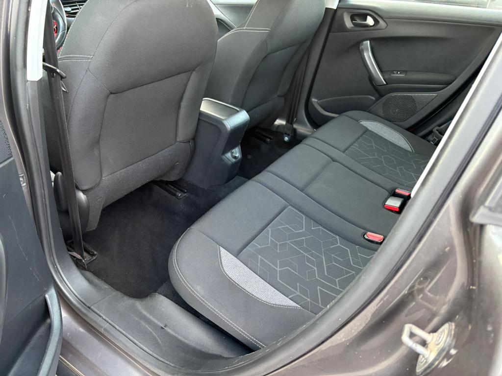 Peugeot 2008 2008 1.6 bluehdi Allure 100cv