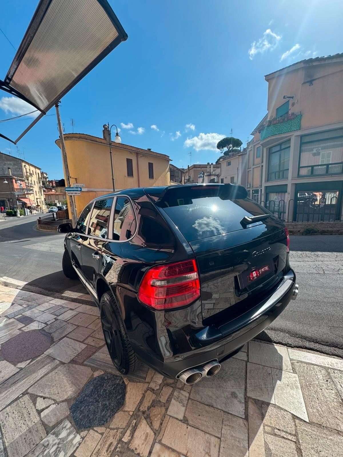Porsche Cayenne 3.0 v6 Diesel 239 cv, FULL OPTIONAL, CATENA ESEGUITA, ALLESTIMENTO TURBO, UNICA