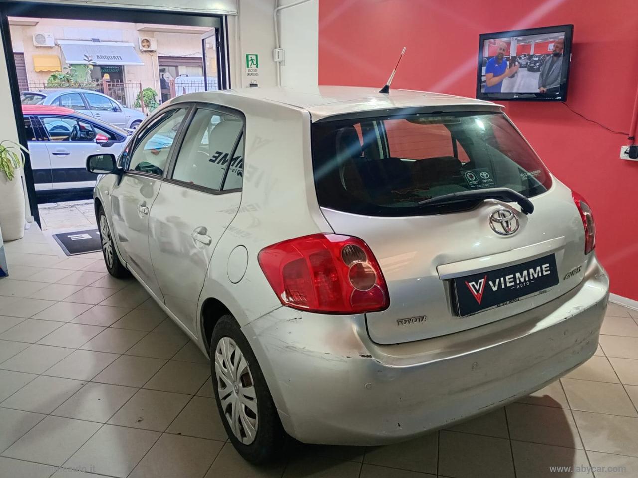 TOYOTA Auris 1.4 D-4D 5p. Sol MY 08