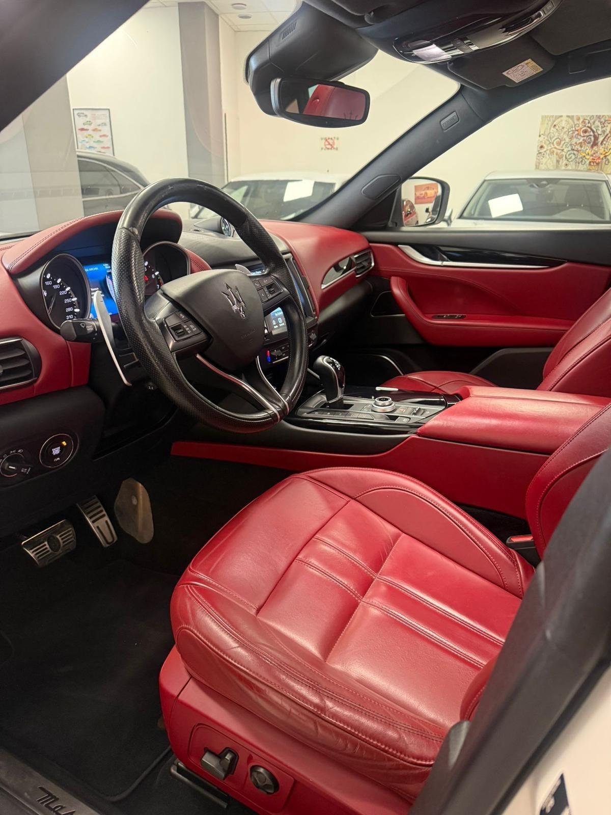 Maserati Levante V6 430 CV AWD S
