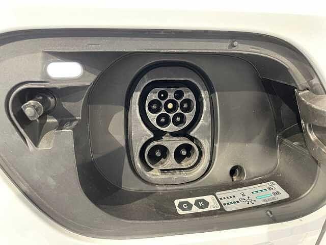 Volkswagen ID.4 204CV Batt.77kWh Tech (EV)