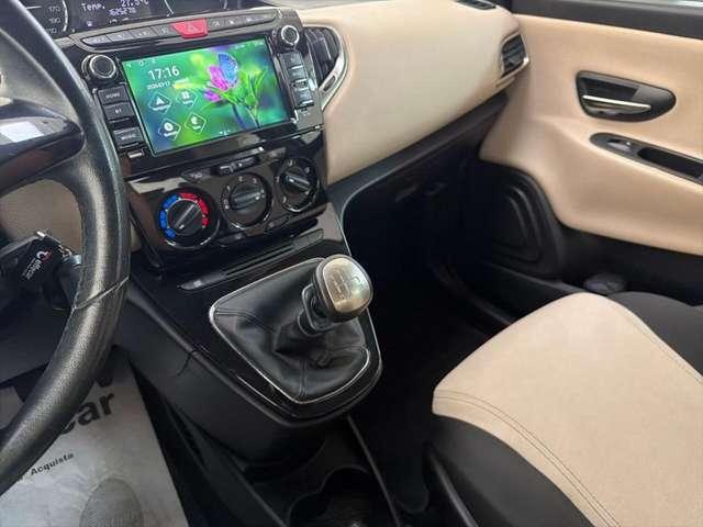 Lancia Ypsilon 1.2 69 CV 5 porte GPL