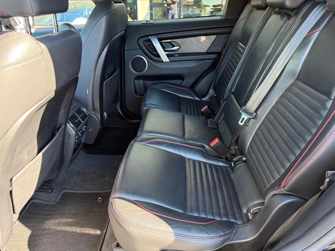 Land Rover Discovery Sport 2.0 Si4 200 CV AWD Auto SE