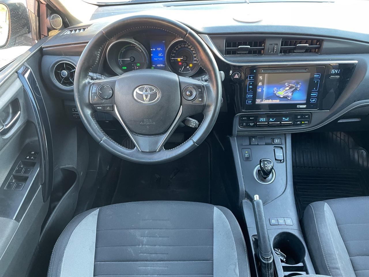 Toyota Auris 1.8h Executive