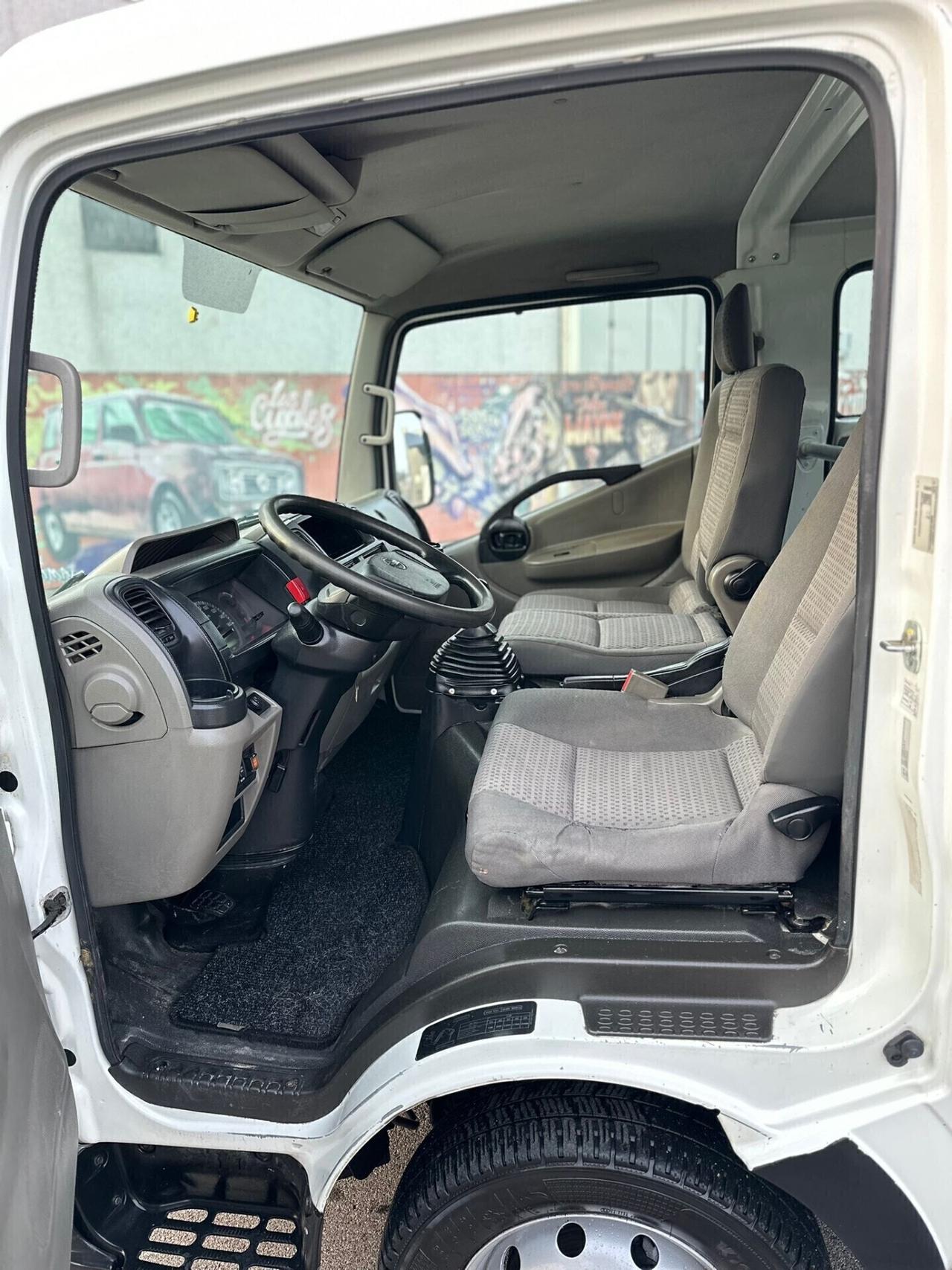 Nissan Cabstar 7 posti 3.0 diesel