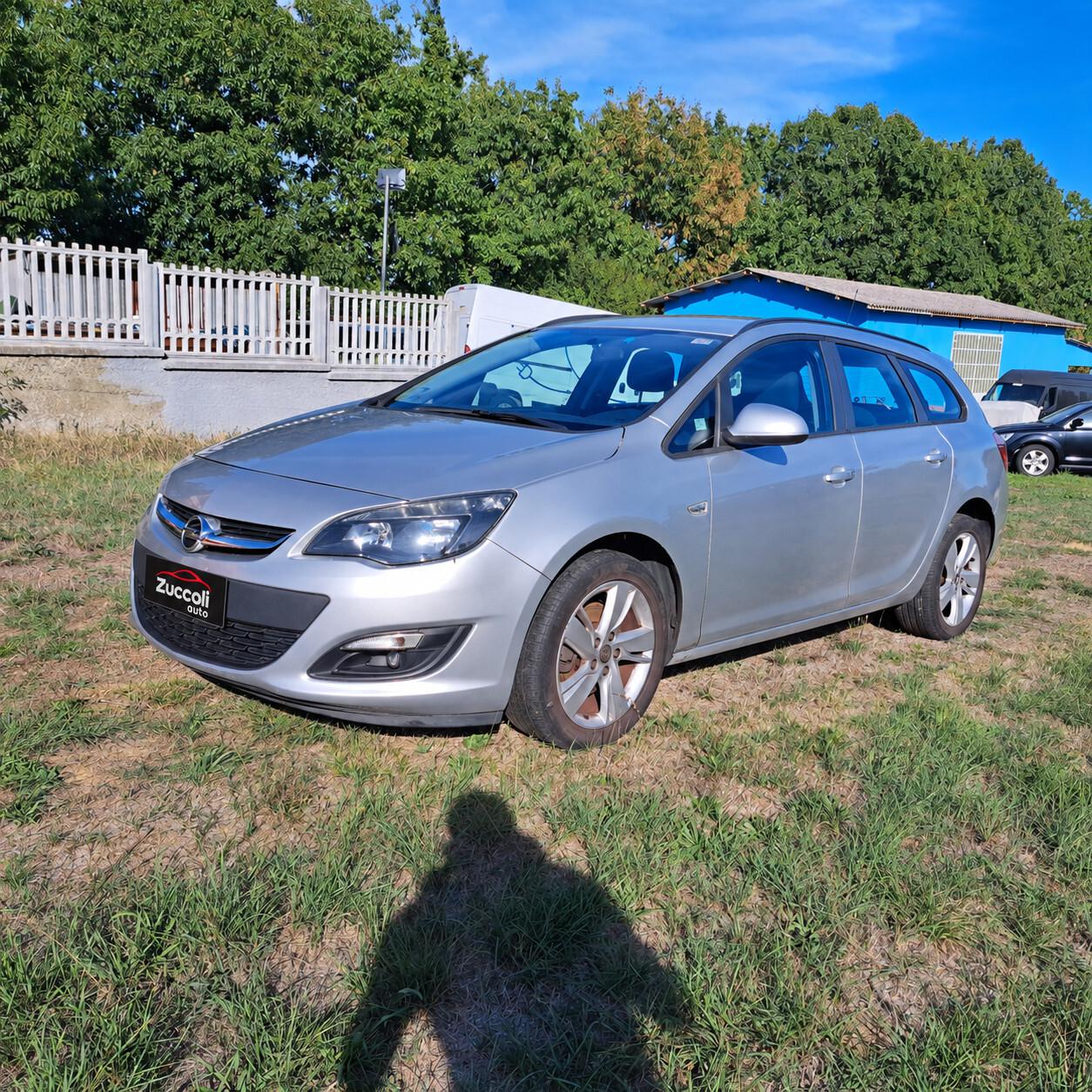 Opel Astra 1.7 CDTI 110CV Sports Tourer Cosmo