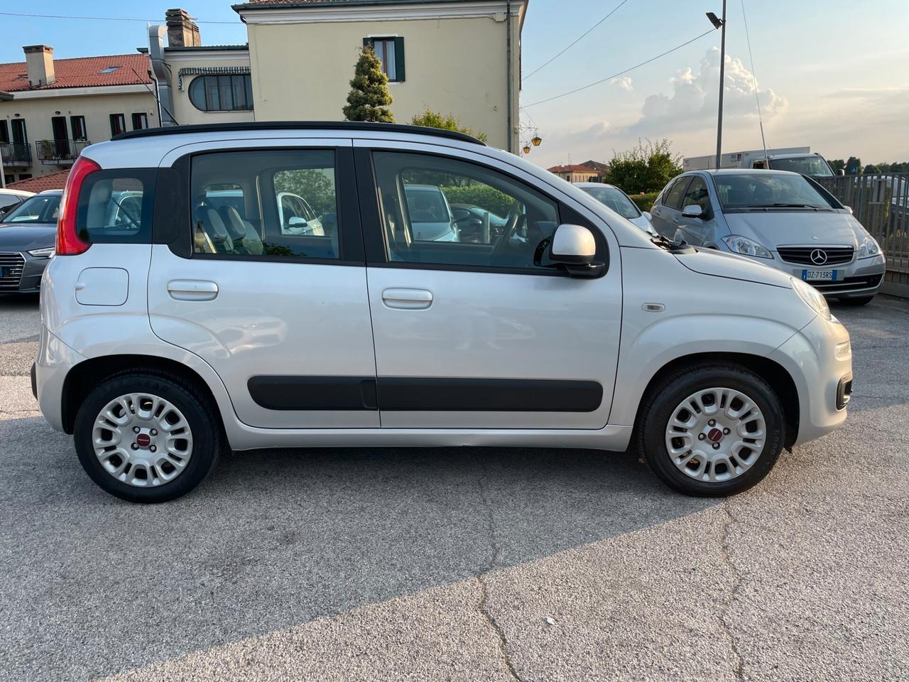Fiat Panda 1.2 NOLEGGIO GIORNALIERO O LUNGO TERMINE