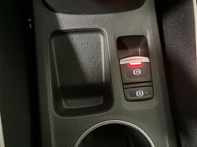 RENAULT Captur 1.6 E-TECH Hybrid Techno Fast Tr. Auto 145