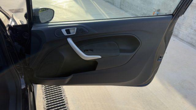 FORD Fiesta 1.4 TDCi 70CV 3 porte