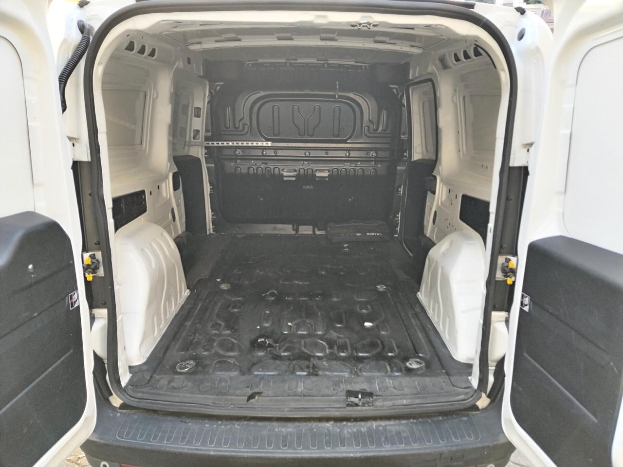 Fiat Doblo Doblò 1.6 MJT 105CV Cargo Maxi 3 Posti