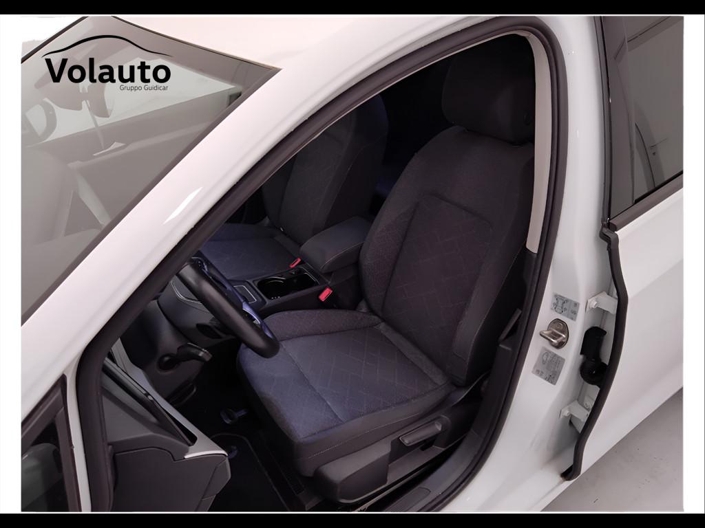VOLKSWAGEN Golf VIII 2020 - Golf 1.0 etsi evo Life 110cv dsg