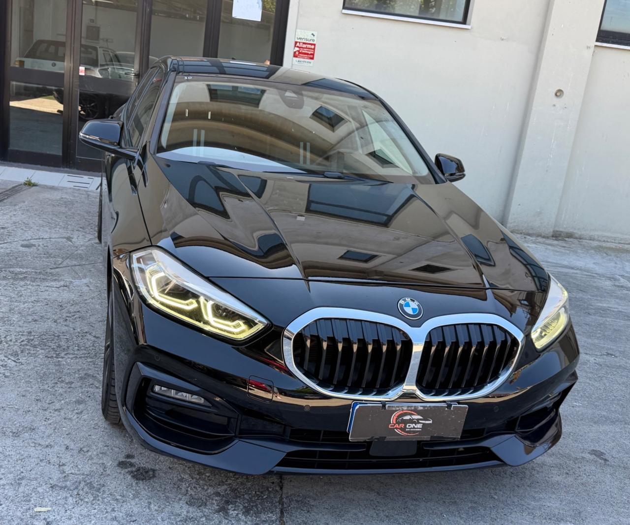 Bmw 118 118i 5p. Luxury