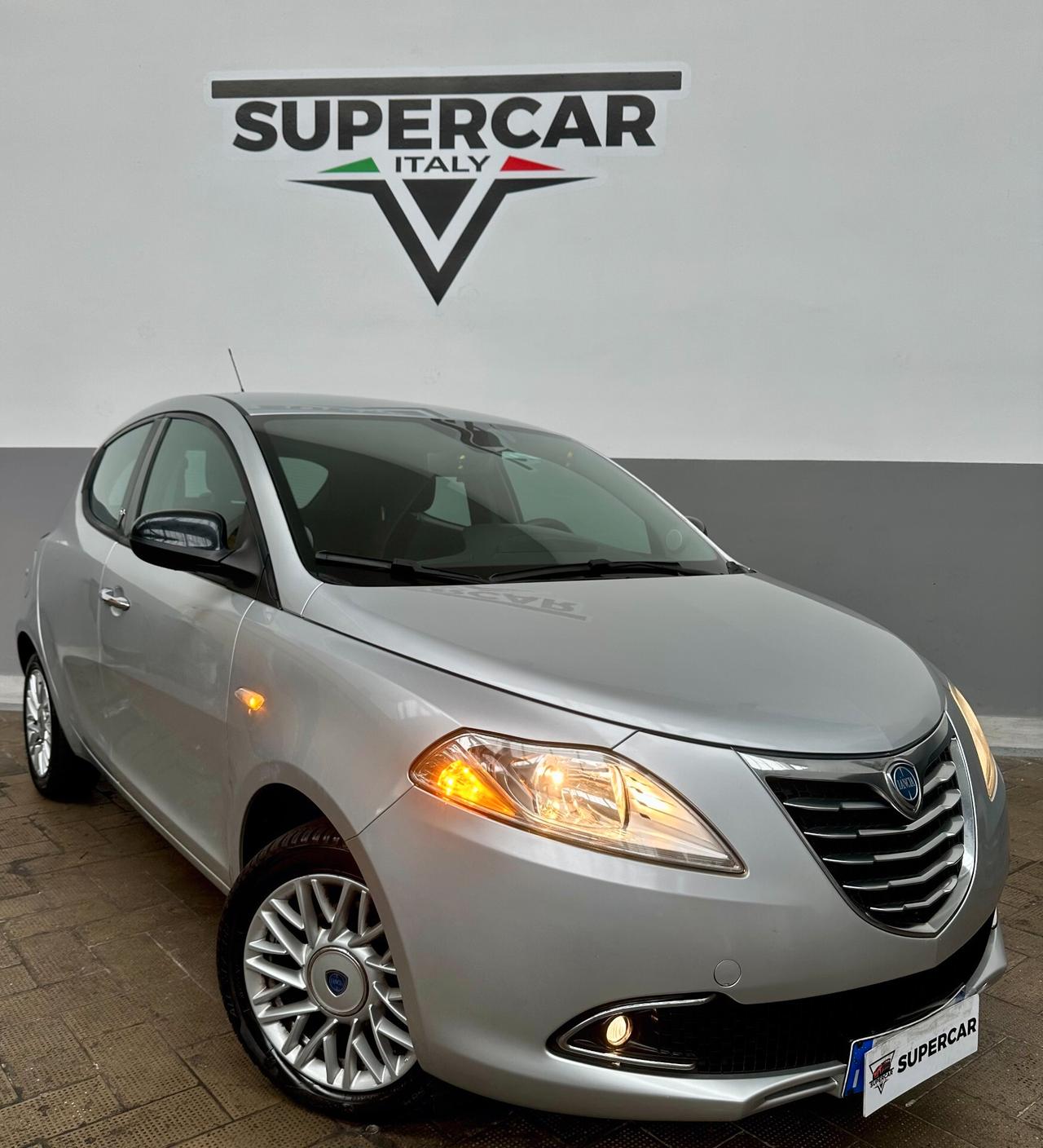 Lancia Ypsilon 1.2 Benz, Euro 6B, Uni propri, pari al nuovo