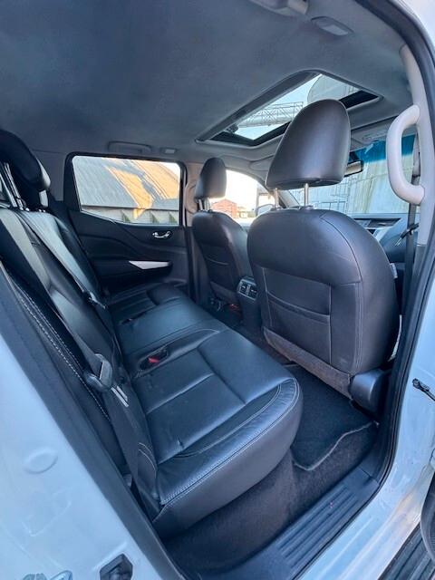 Nissan Navara 2.3 dCi 190 CV 4WD Double Cab