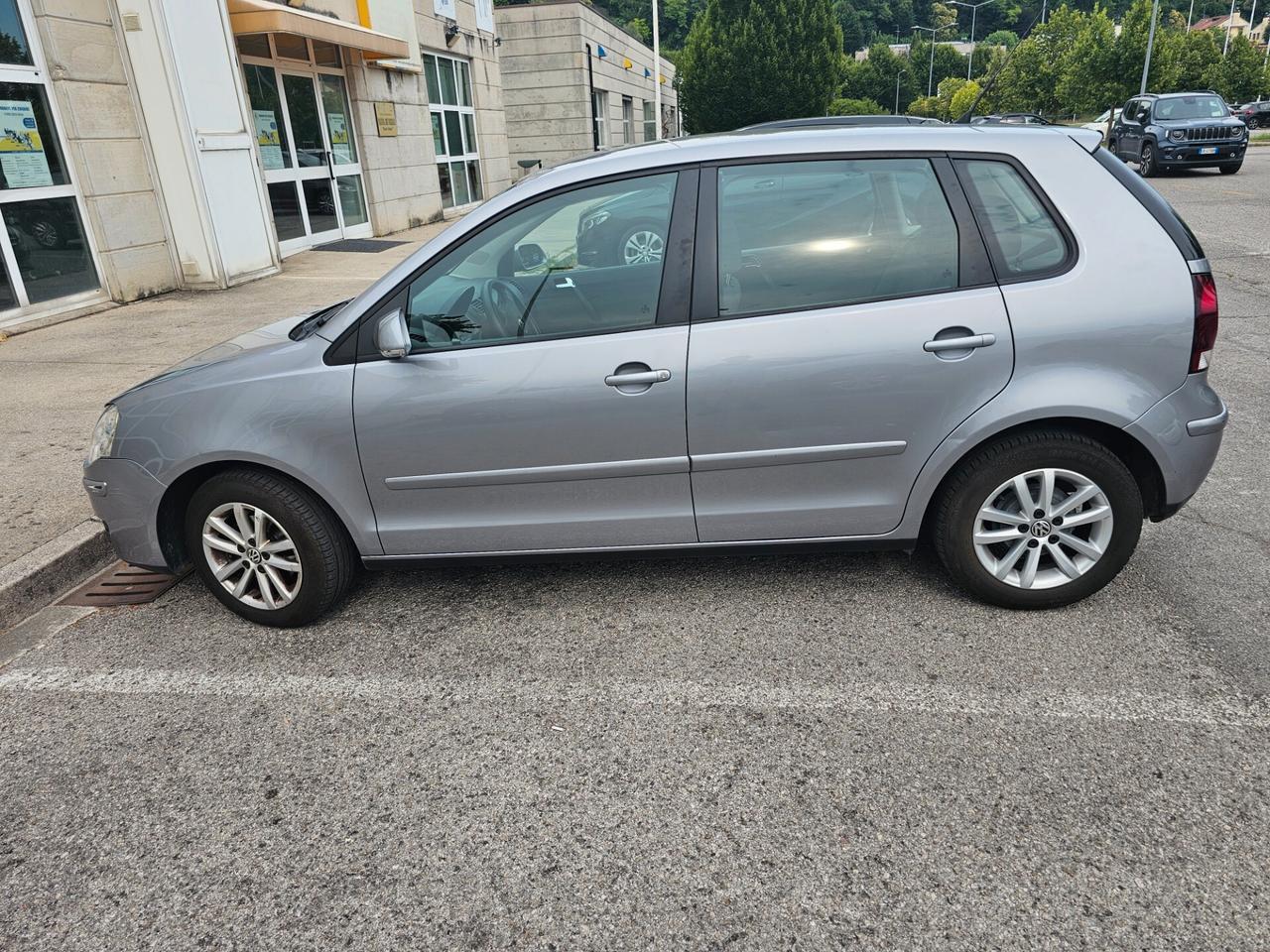 Volkswagen Polo 1.4/80CV 16V 5p. Comfort. BiFuel G