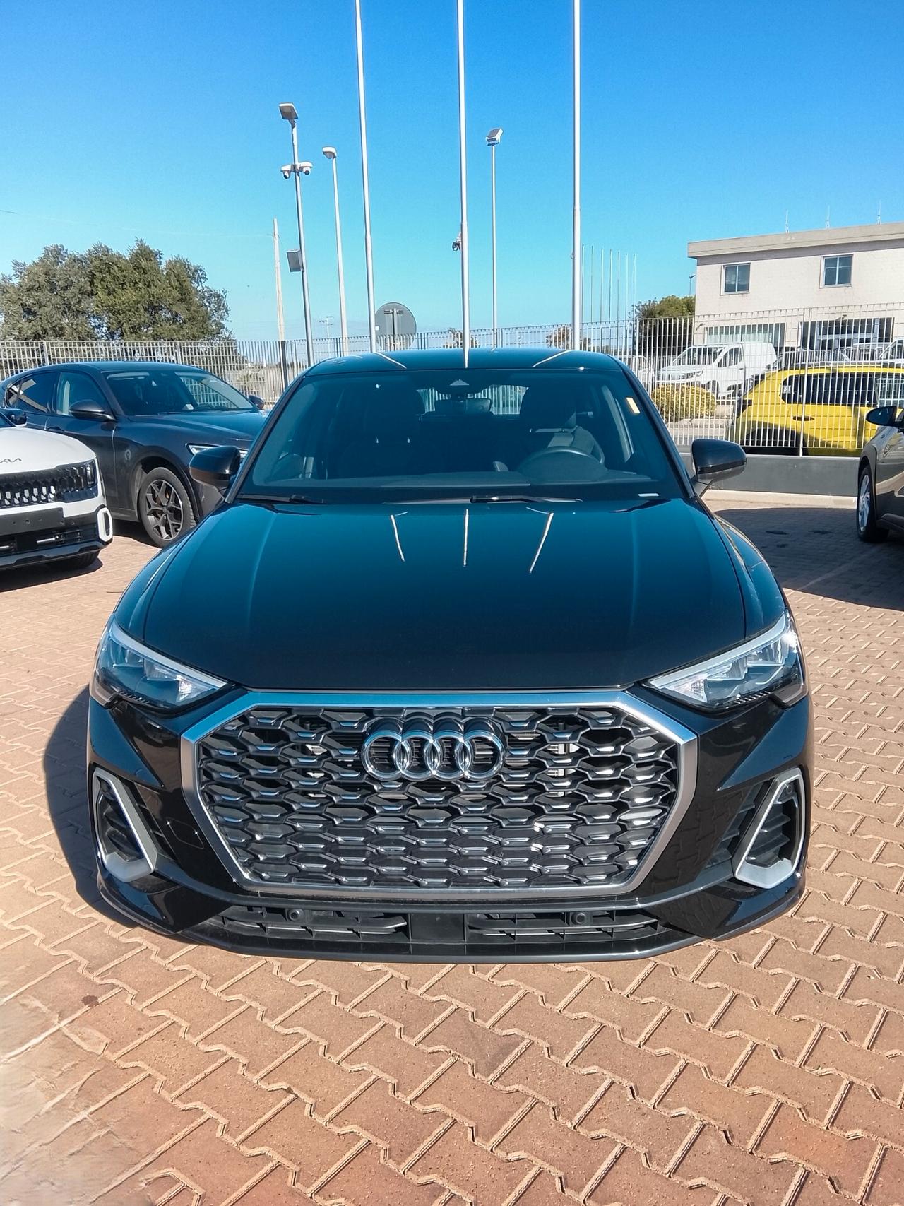 Audi Q3 TDI 110 kW S tronic Line edition