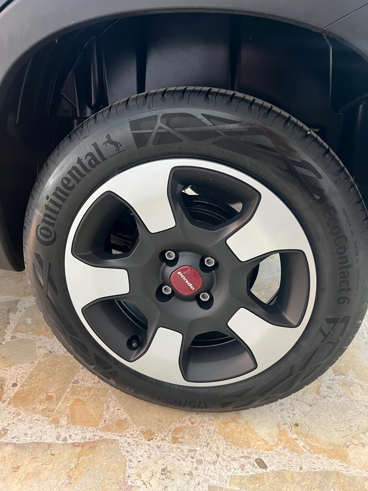 Fiat Panda Cross 1.0 FireFly S&S Hybrid