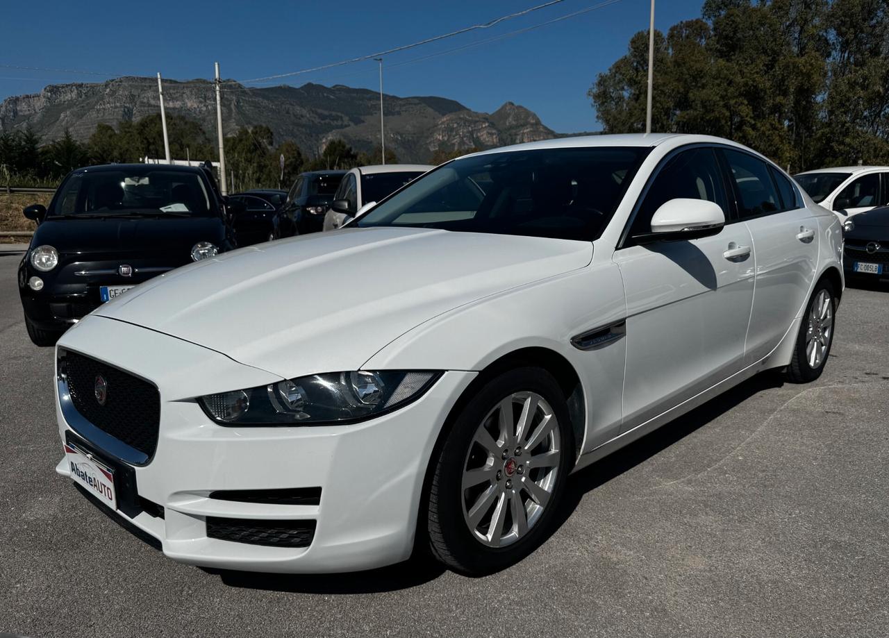 Jaguar XE 2.0 D Turbo Prestige