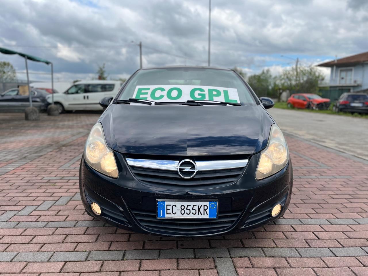 Opel Corsa 1.2 80CV 5 porte GPL-TECH Edition