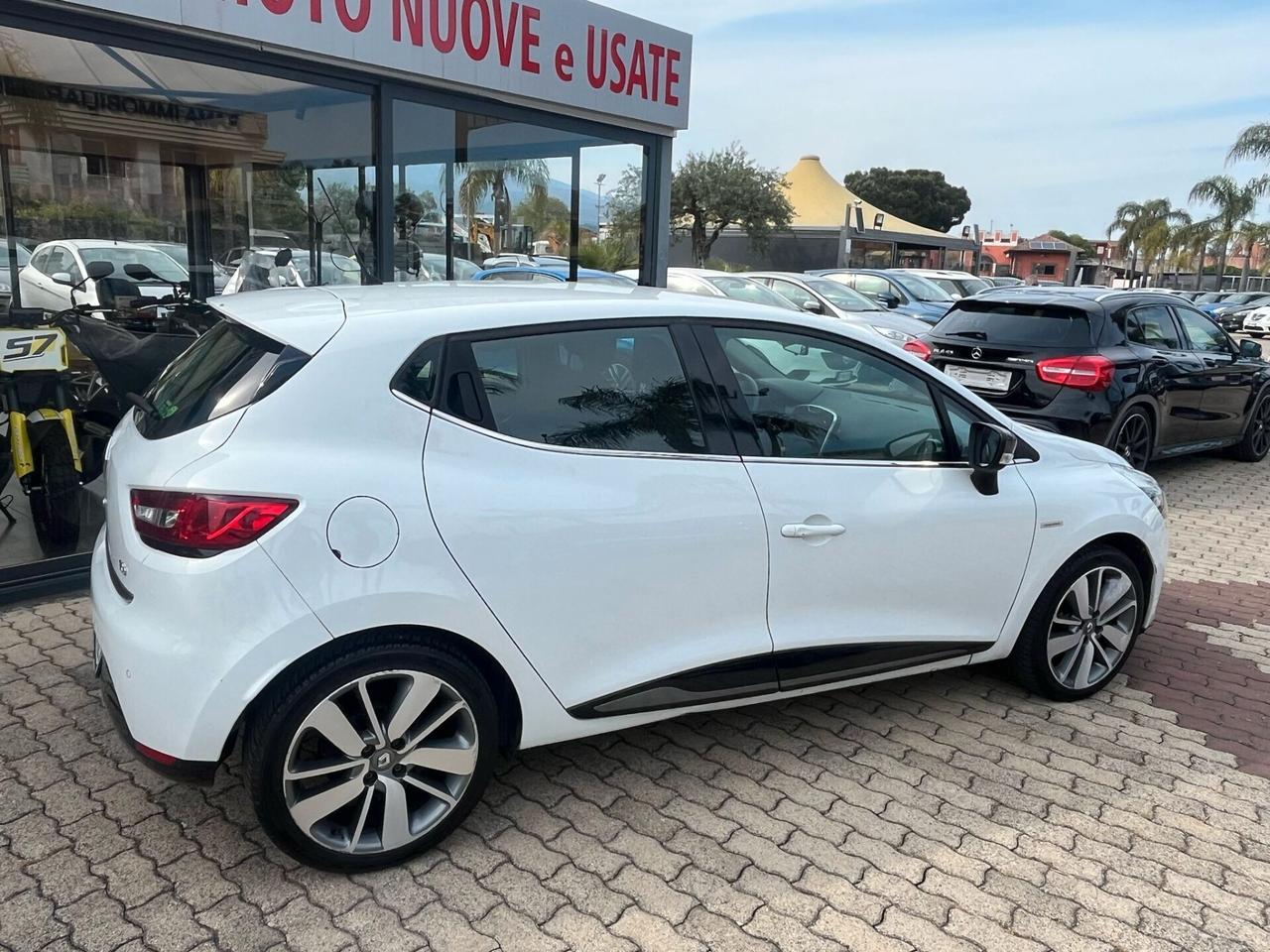 Renault Clio Sporter 0.9 TCe 12V 90CV Costume National