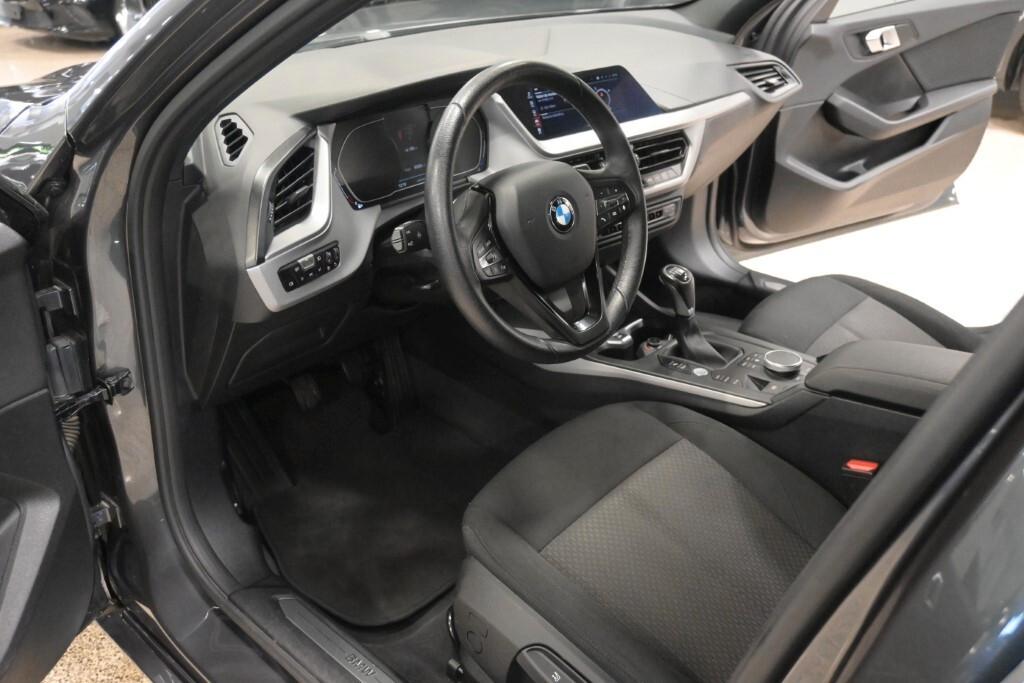 Bmw 116 116i 5p. Business Advantage