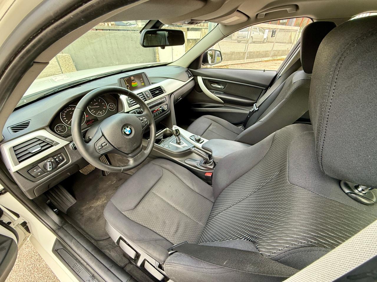 Bmw 318d AUTOM. F30 BERLINA NEOPATENTATI
