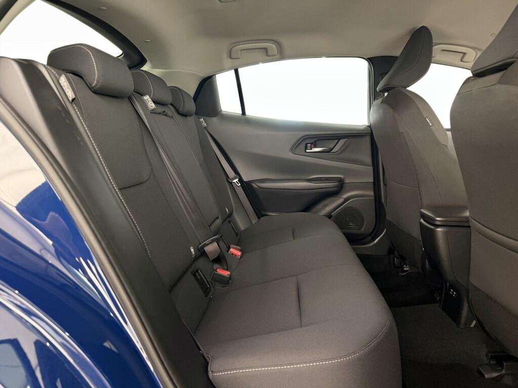 Toyota Prius 2.0 Plug-in Hybrid Lounge E-CVT