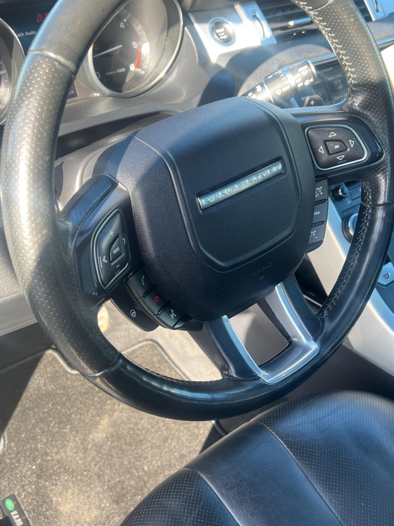 Land Rover Range Evoque 2.2 TD4 5p. British Edition Dynamic