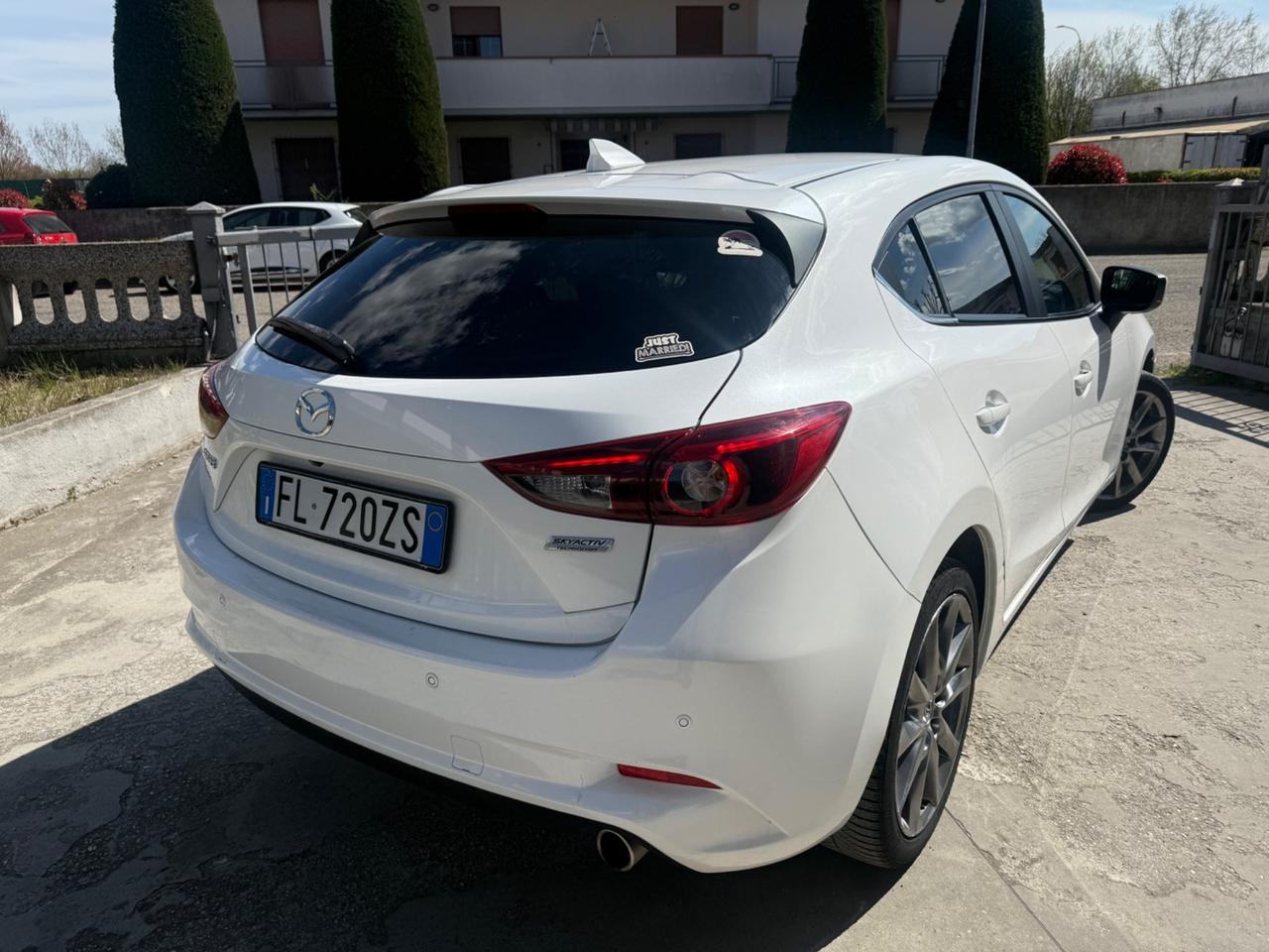 Mazda 3 1.5 Skyactiv-Diesel Euro 6B 11/2017 FULL