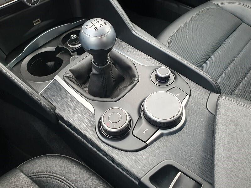 ALFA ROMEO Giulia 2.2 TD 190CV SUPER XENO PARK CAM