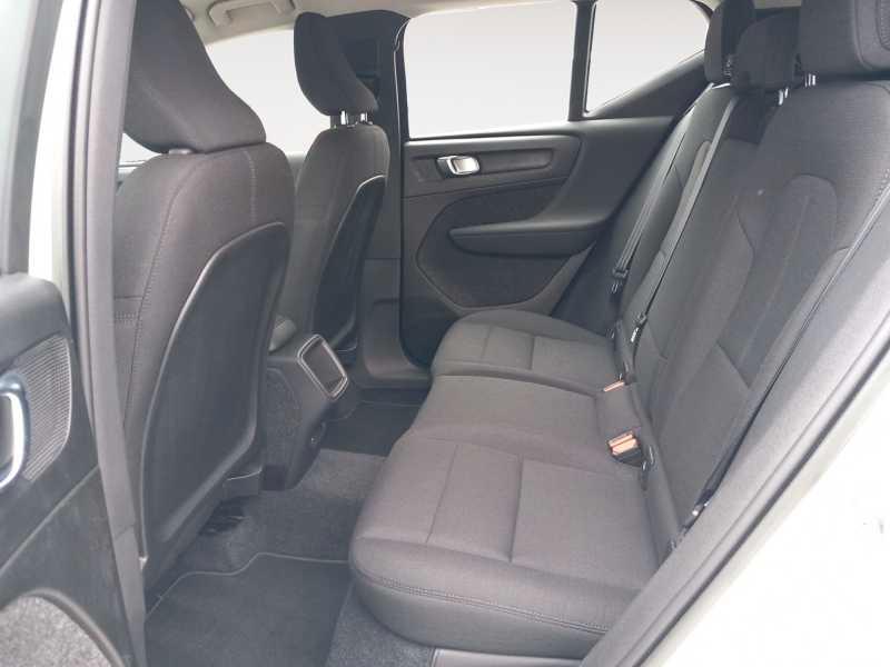 VOLVO XC40 1.5 t2 Momentum Core auto
