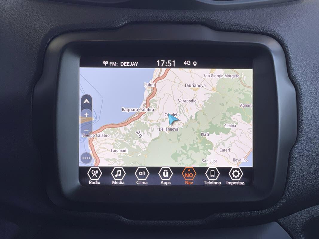 Jeep Renegade 1.6 Mjt 130 CV 80th Anniversary "Navi - Retrocamera - cerchi da 18°- pack black - vetri privacy - Interni specifici 80TH Anniversary in tessuto Premium"