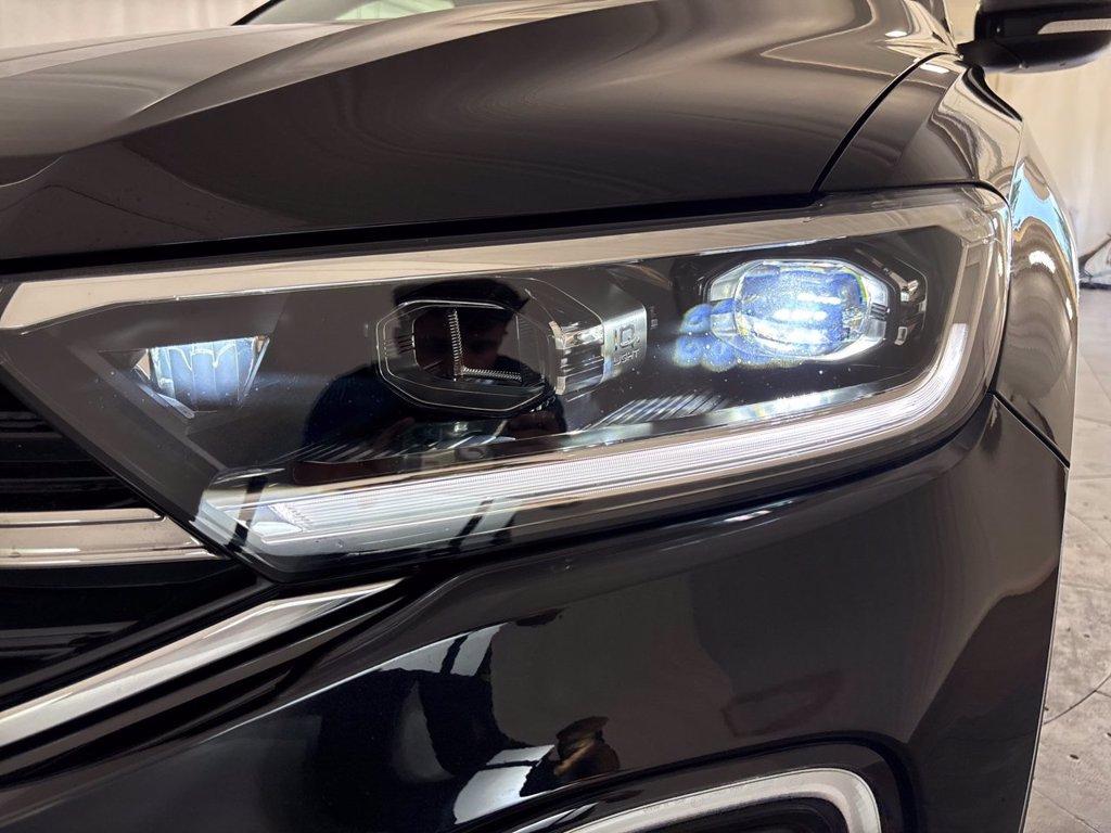 VOLKSWAGEN T-roc 1.0 tsi style 110cv del 2023