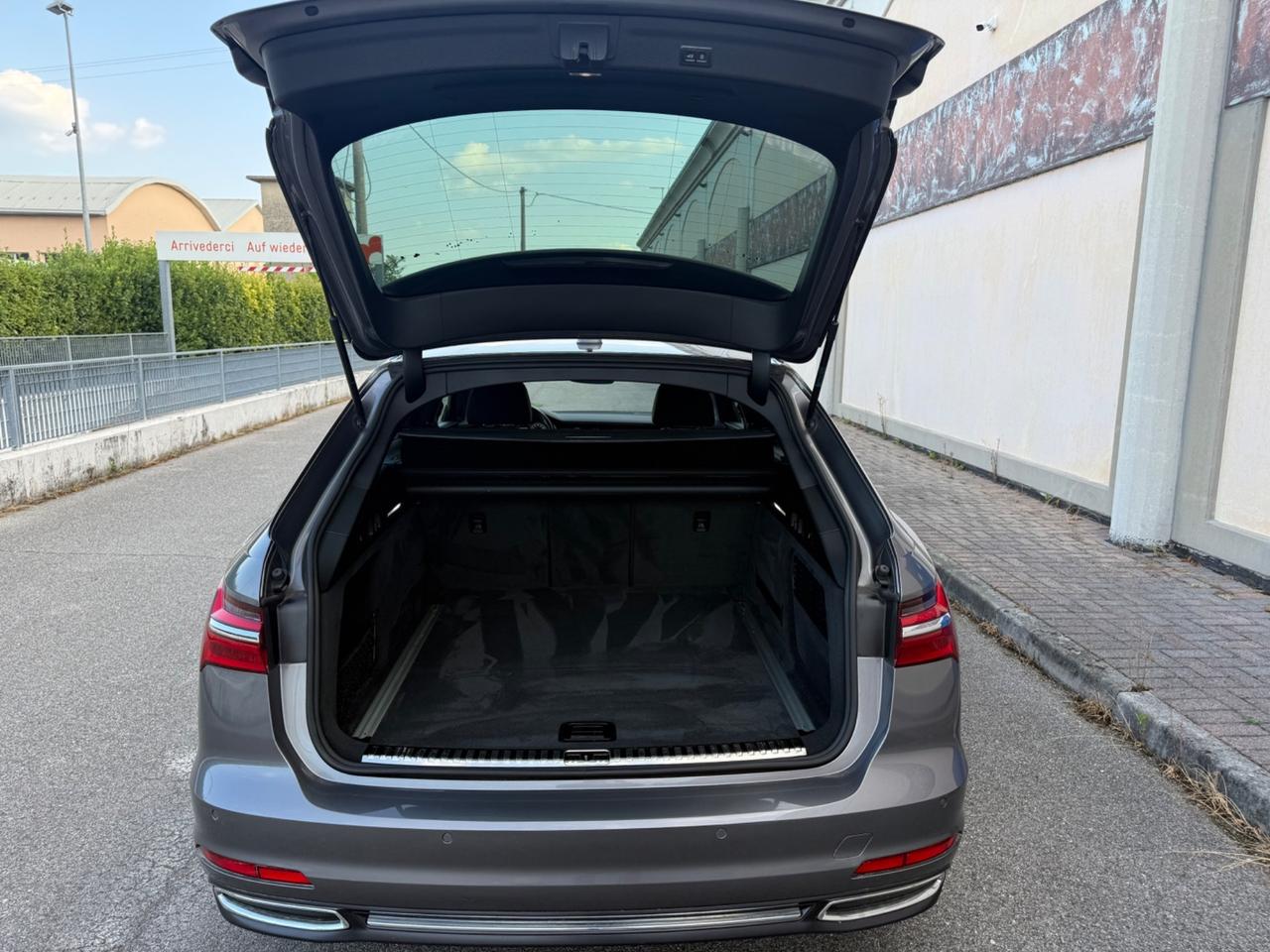 Audi A6 Avant 40 2.0 TDI quattro ultra S tronic Business Sport