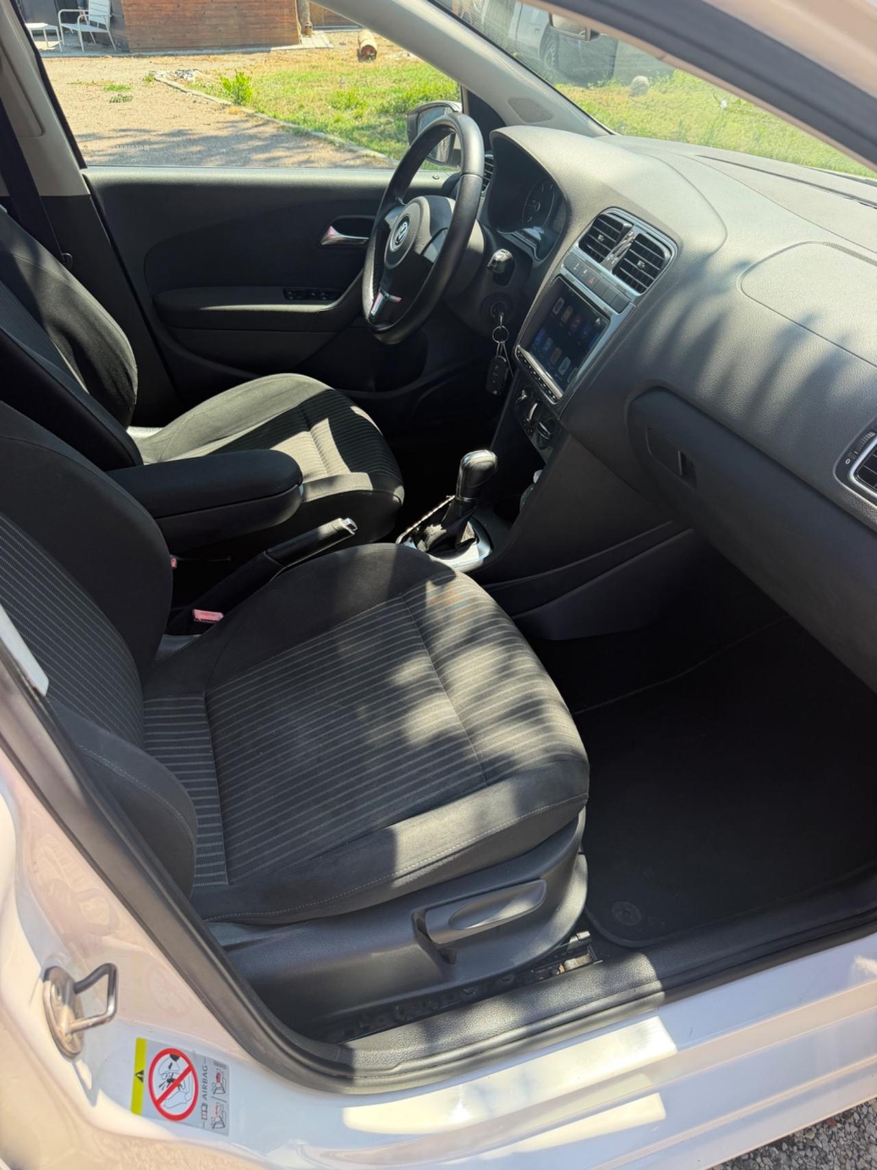 Volkswagen Polo 1.6 TDI 90CV DPF DSG 5 porte Highline