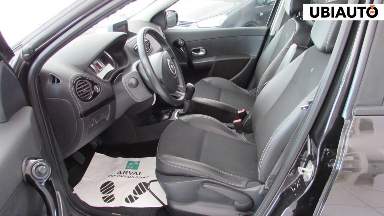 Renault Clio 1.2 16V 5 porte Dynamique