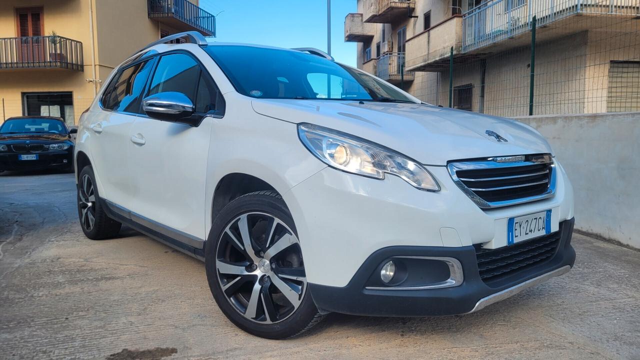 Peugeot 2008 1.6 e-HDi 92 CV Stop&Start Urban Cross