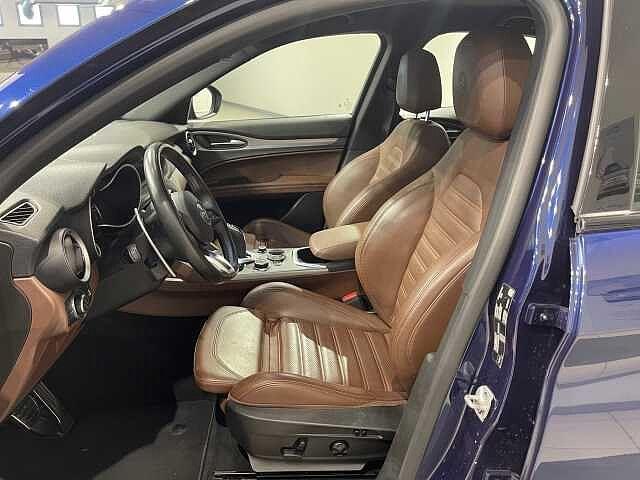 Alfa Romeo Stelvio 2.2 Turbodiesel 210 CV AT8 Q4 Veloce