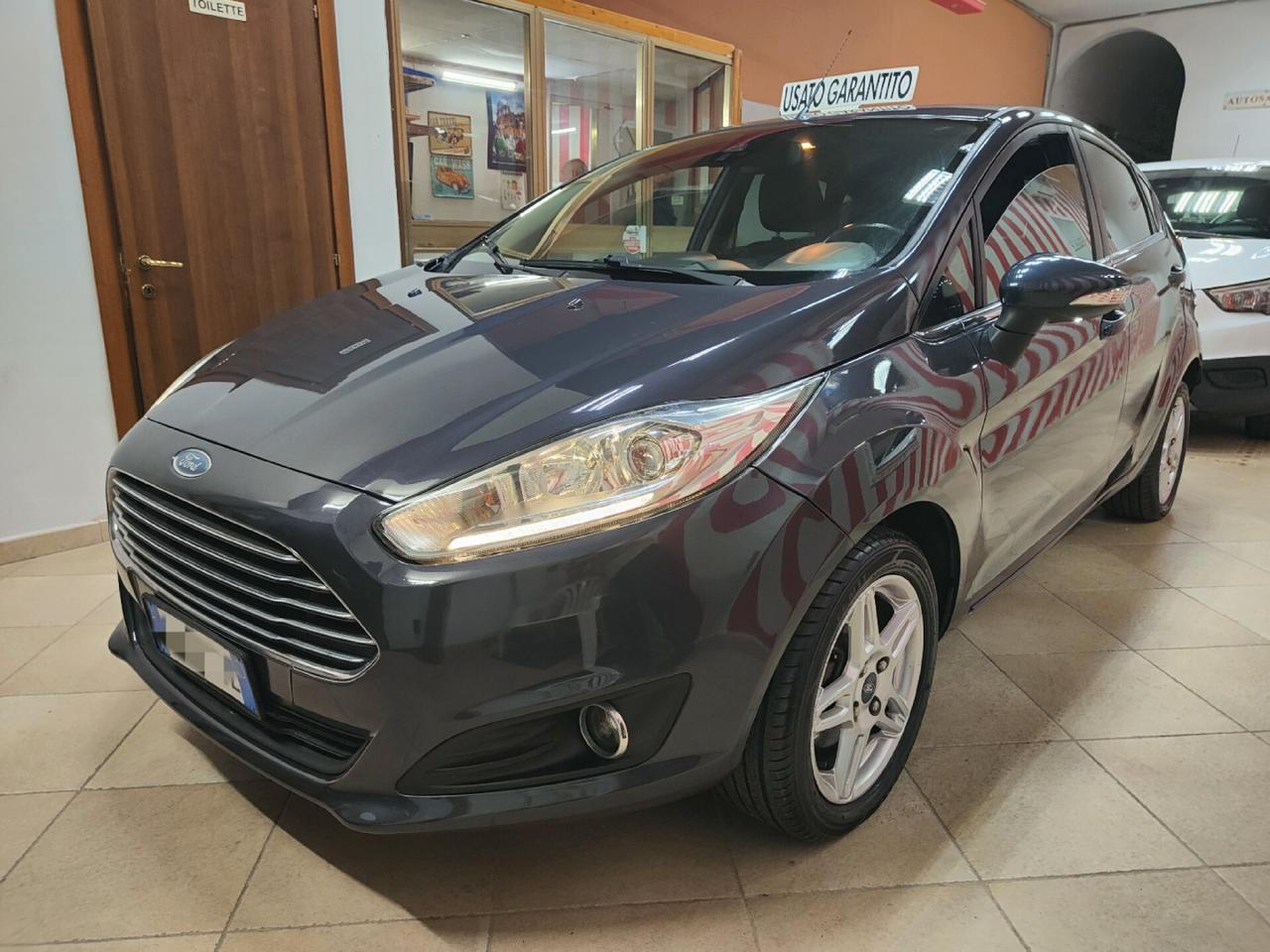 Ford Fiesta 1.5 TDCi 75CV 5 porte Titanium