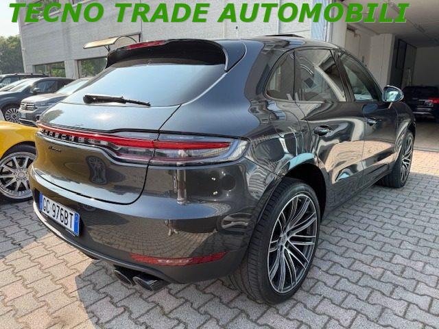 PORSCHE Macan 245 CV