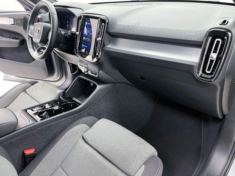 Volvo XC40 XC40 B3 163CV AUT PLUS DARK