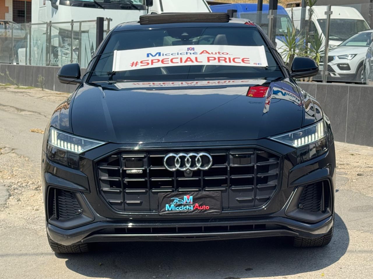 AUDI Q8 45 TDI 231 CV S-LINE MATRIX TETTO FULL IVA