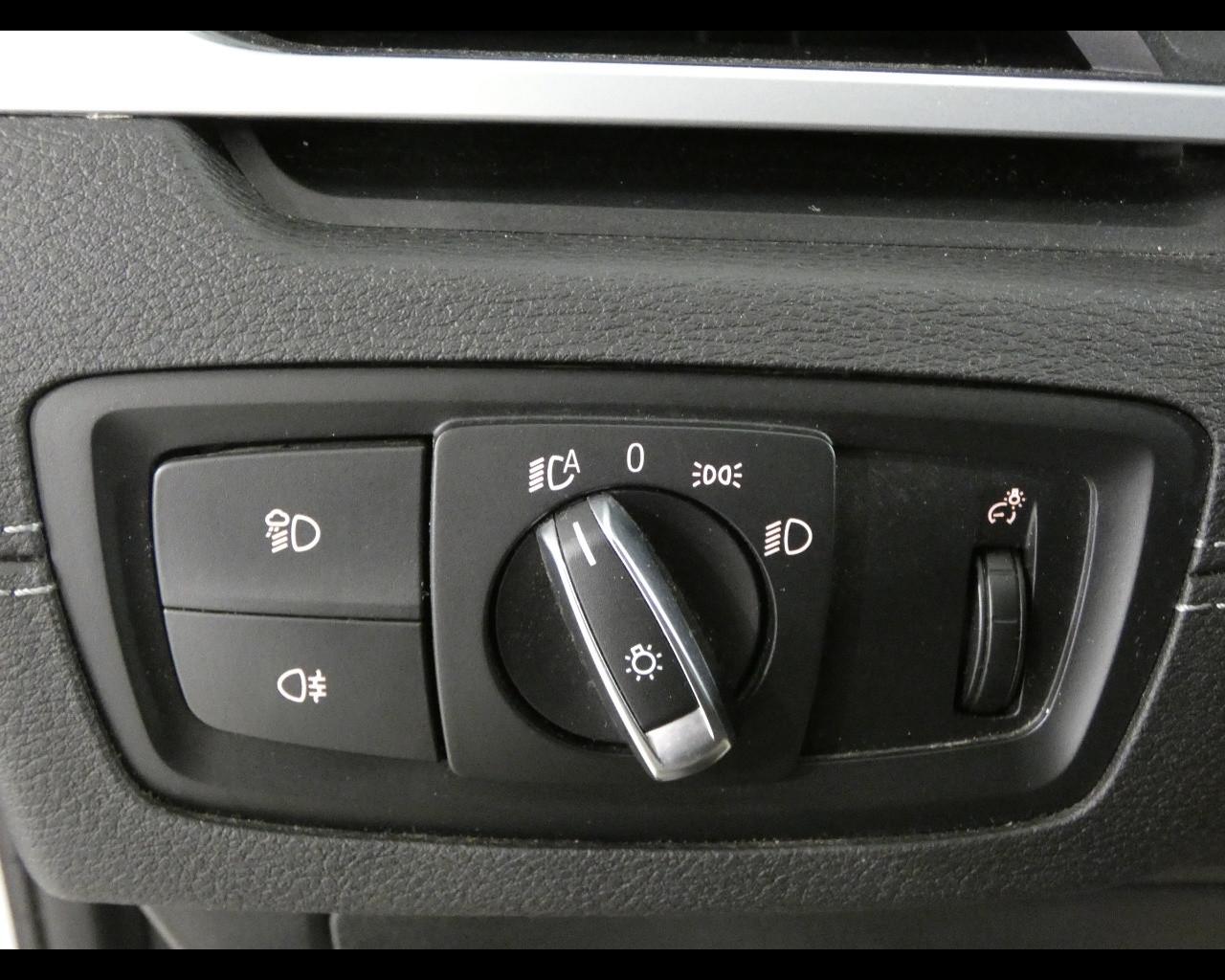 BMW X2 (F39) - X2 xDrive18d Business-X