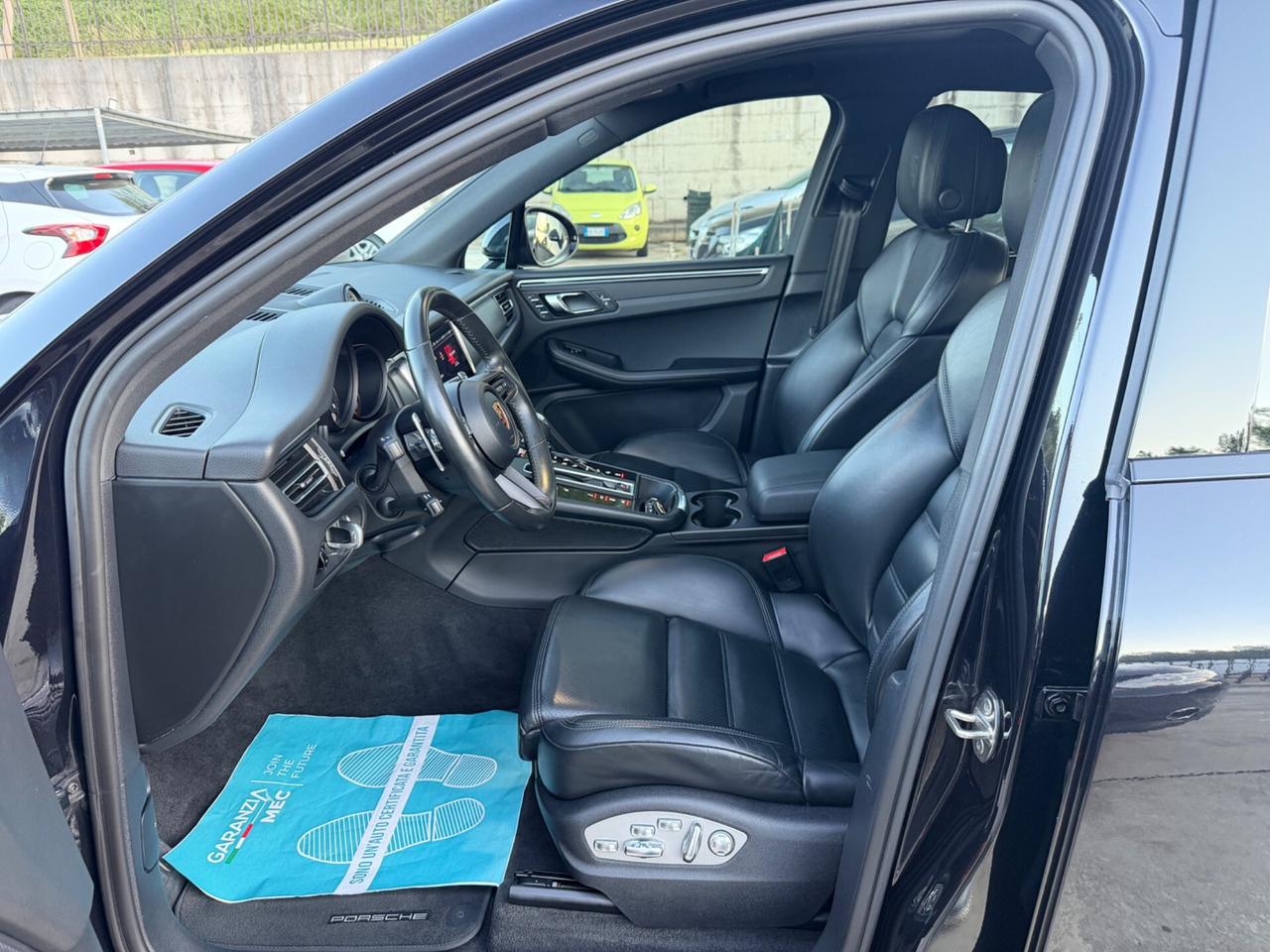 PORSCHE MACAN 265CV/TETTO/PASM/PDLS/SCARICO