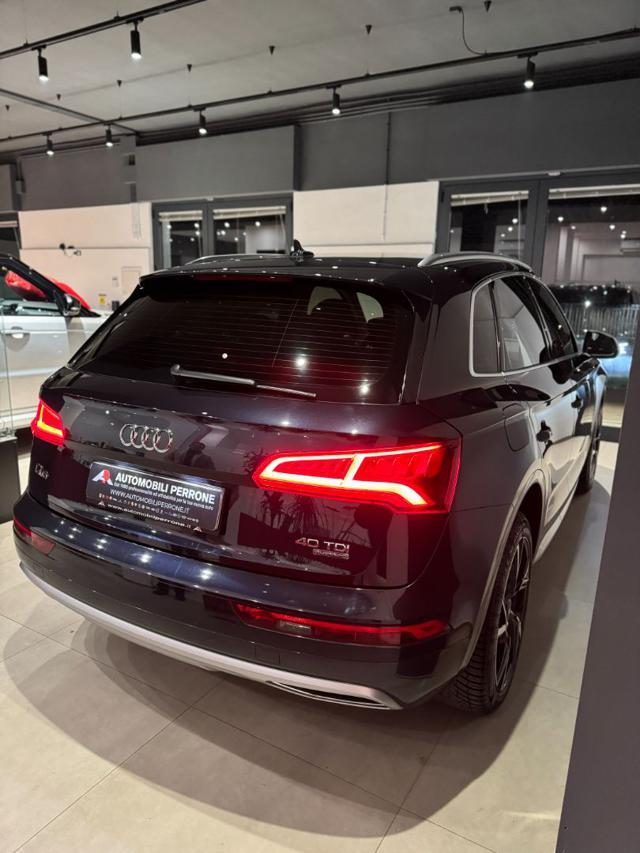 AUDI Q5 40 TDI quattro S-Tronic Sport