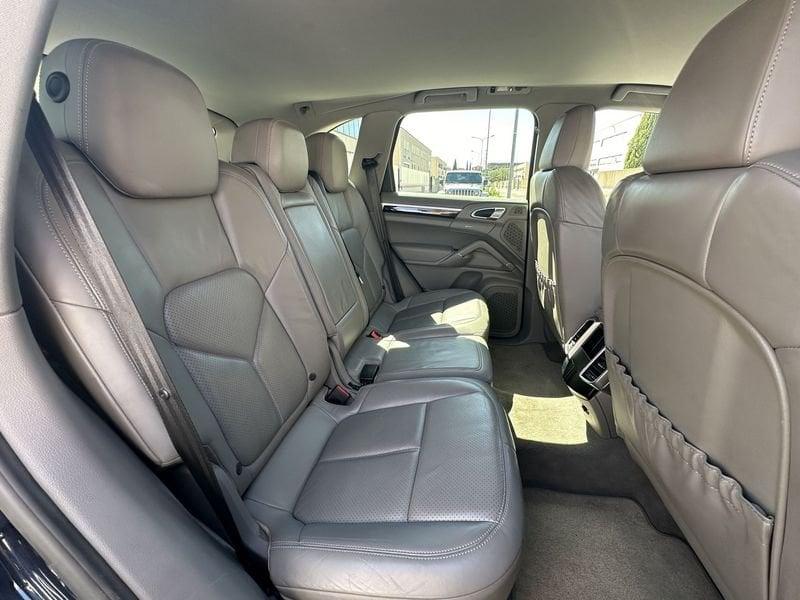 Porsche Cayenne 3.0TD Tiptronic