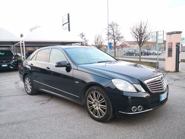 Mercedes-benz E 220 CDI BlueEFFICIENCY Elegance