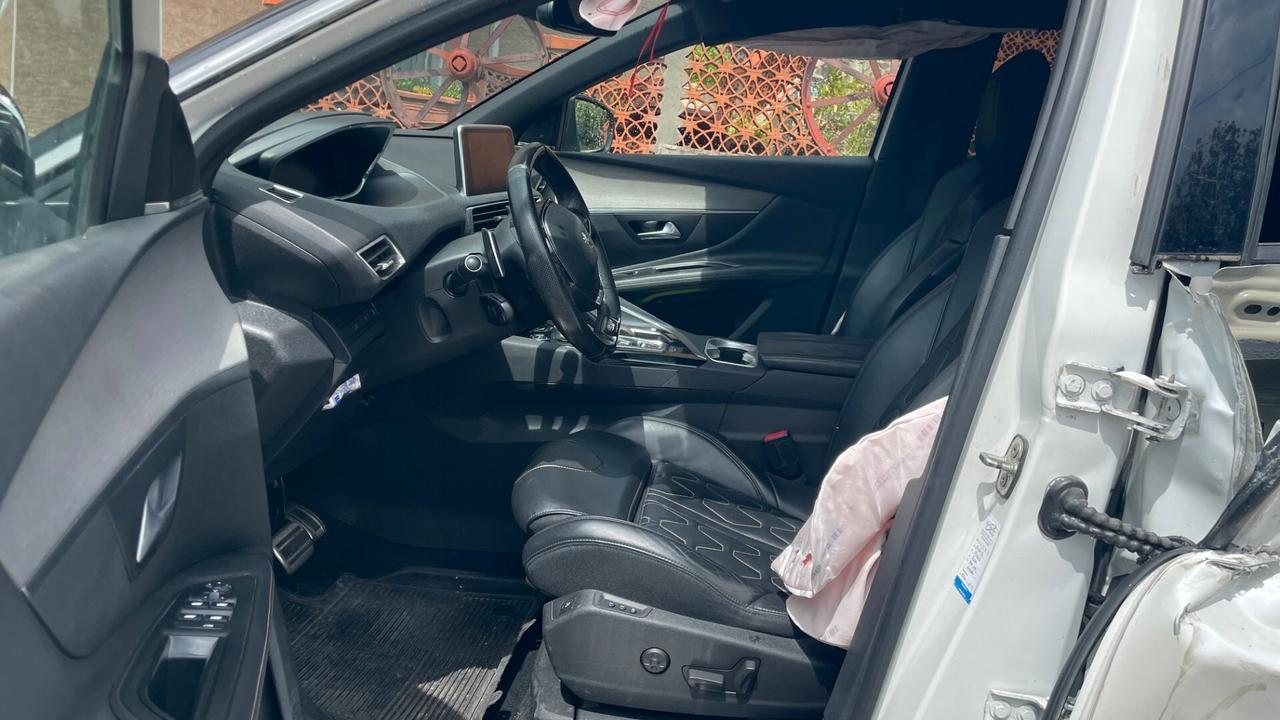 Peugeot 3008 BlueHDi 180 S&S EAT8 GT
