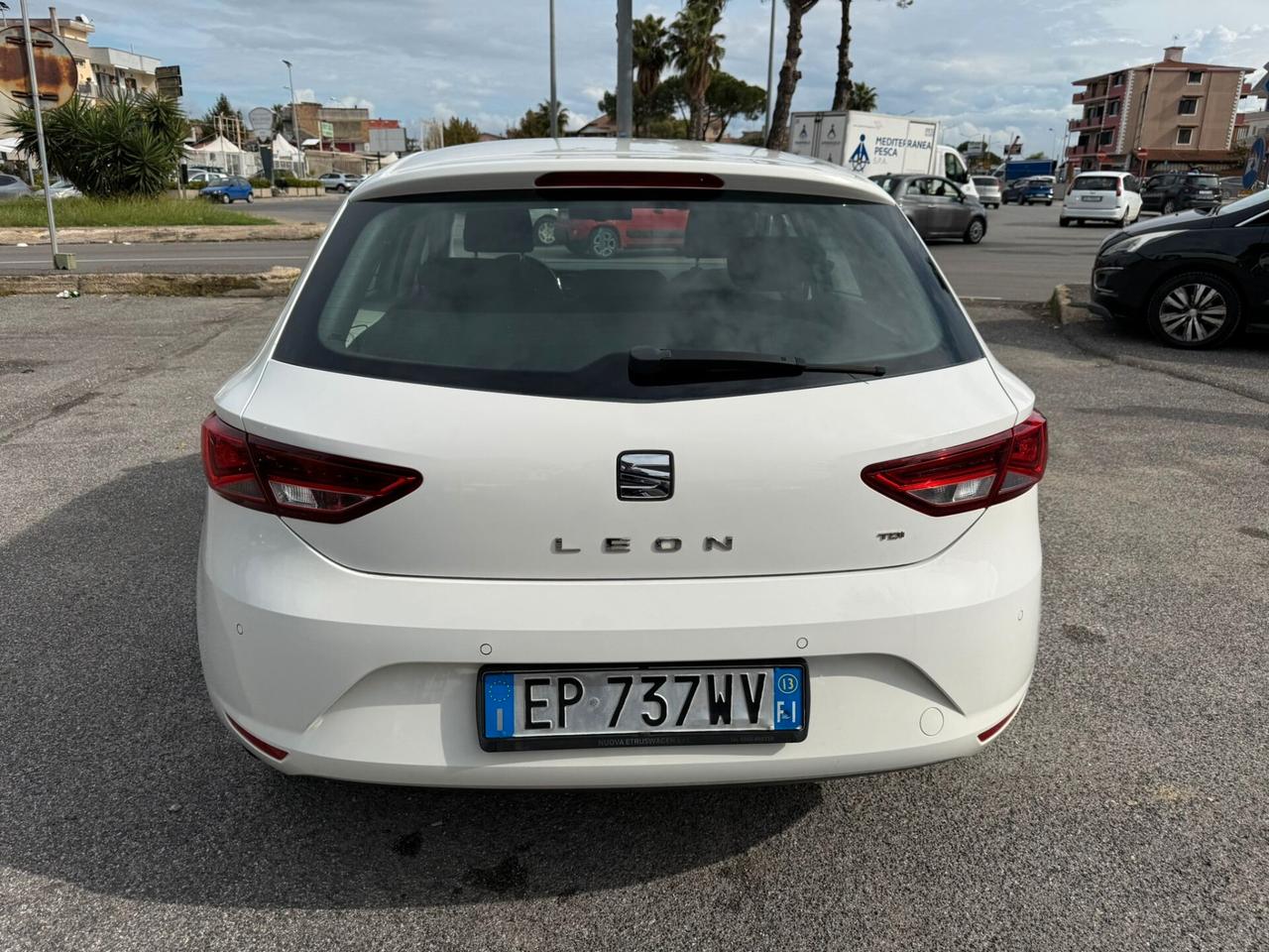 SEAT LEON STYLE 5PORTE 1.6TDI 105CV S&S